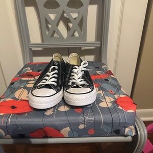 Women’s Black Converse